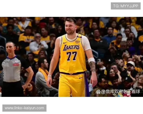 东契奇进攻高效难掩防守漏洞，湖人体系待优化