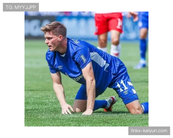 战术复盘:里昂变阵三中卫,针对性限制布雷斯特边路突击见成效 战术复盘:里昂变阵三中卫,针对性限制布雷斯特边路突击见成效